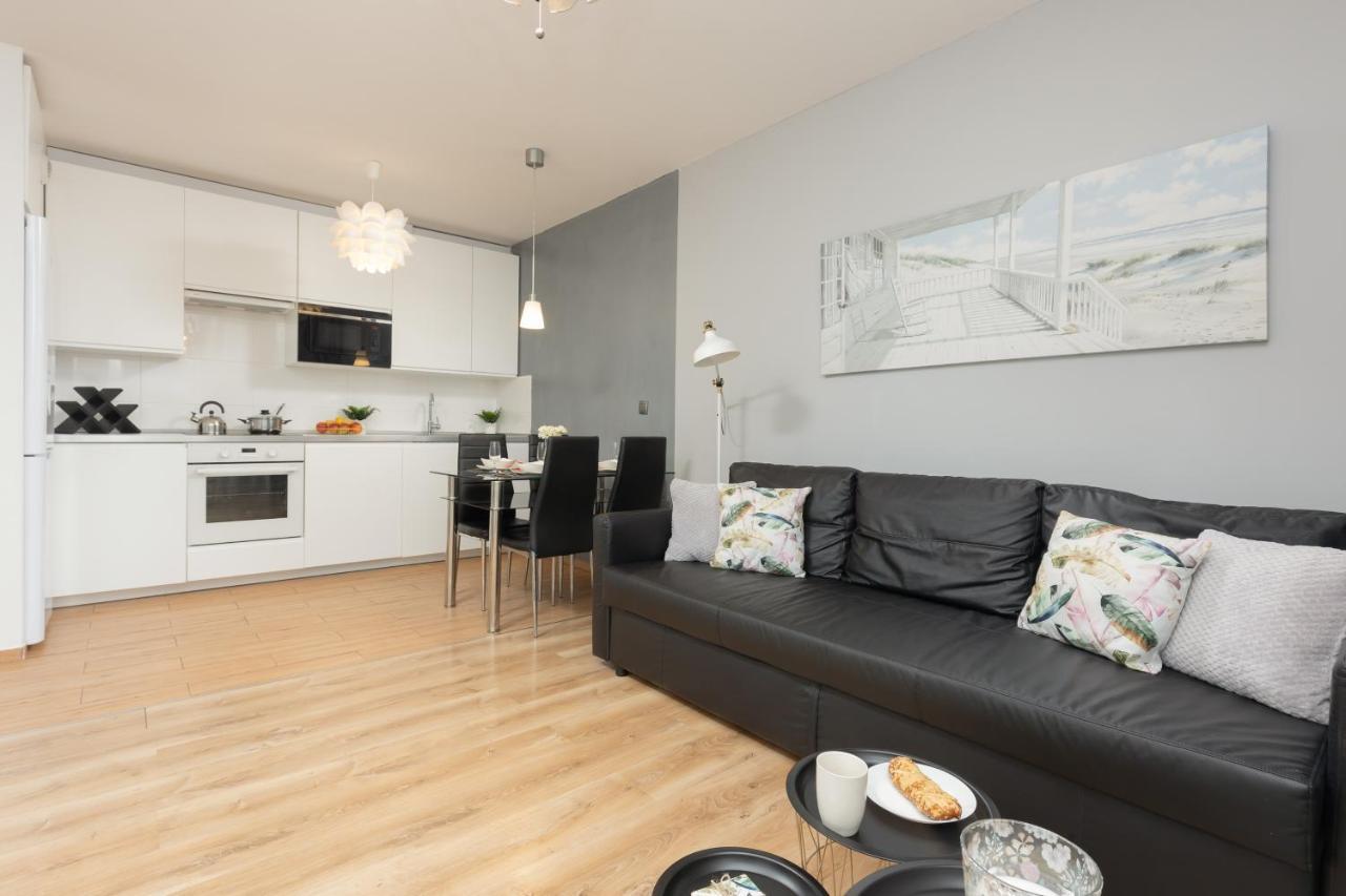 Warszawa Wawrzyszewska Apartment By Noclegi Renters エクステリア 写真